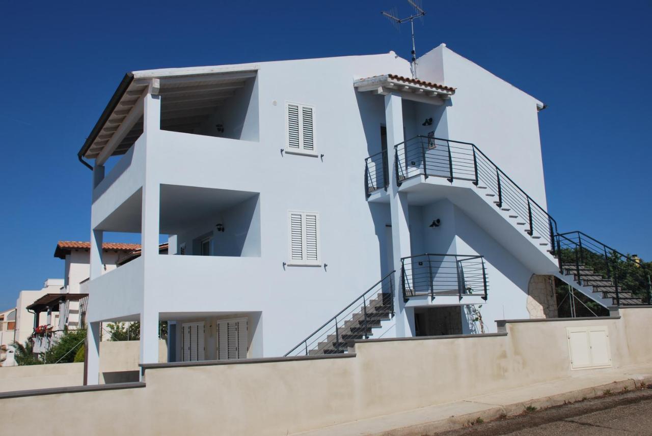 La Casa Dei Sogni Villa Portoscuso Bagian luar foto